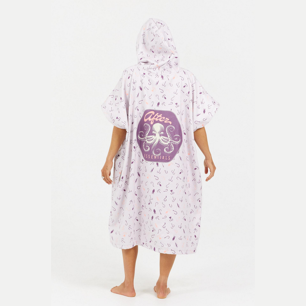 Poncho AFTER American Fishing Octopus